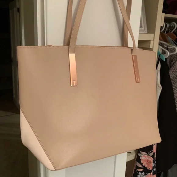 Striking colorblock pink & rose gold Ted Baker bag - Picture 2 of 9